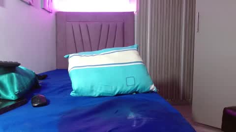 melody_mercy online show from 01-23-25, 03:11