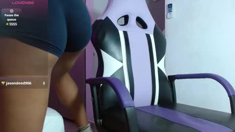 melody_mercy online show from 01-28-25, 12:32