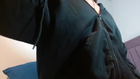 melody_mercy online show from 03-01-25, 03:05