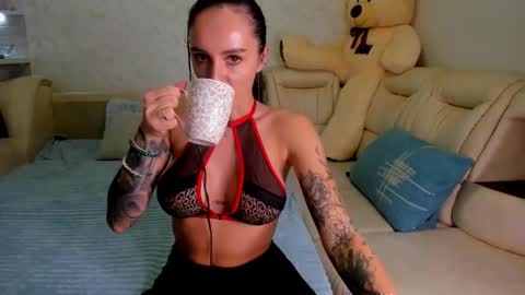 Masha online show from 01-14-25, 07:00