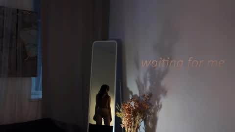 Snapshot of melodykey_x chatting on 02-19-25, 03:38 melody online show from 02-19-25, 03:38