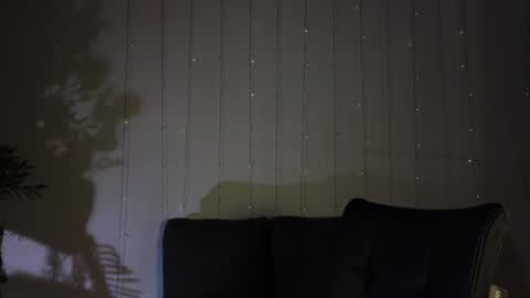 Snapshot of melodykey_x chatting on 03-05-25, 01:39 melody online show from 03-05-25, 01:39