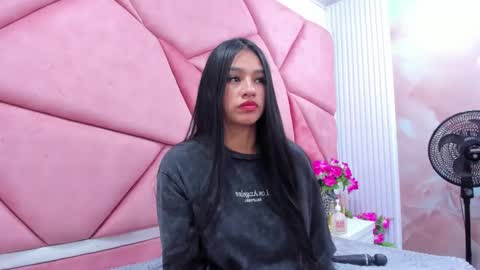 Melodysmithass online show from 02-03-26, 06:22