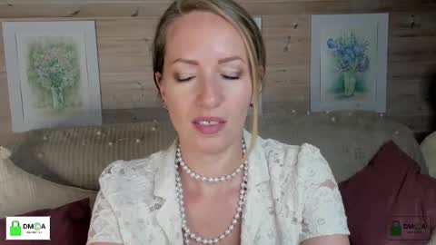 Melody My schedule this week  Wednesday Thursday Sunday online show from 09-20-25, 03:13