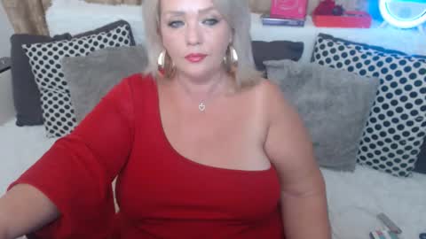 melyssamilfxxx online show from 09-19-25, 04:25