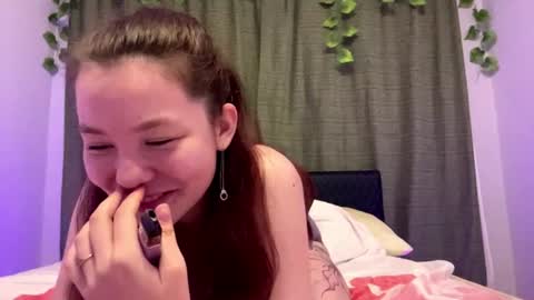 Snapshot of memento_mary chatting on 07-17-26, 12:12 The princess of your dreams online show from 07-17-26, 12:12