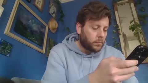 Snapshot of memo20cm chatting on 02-25-25, 11:19 memo20cm online show from 02-25-25, 11:19