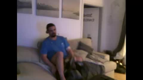 Snapshot of menace2dennis chatting on 04-07-26, 12:44 Dennis2Menace online show from 04-07-26, 12:44