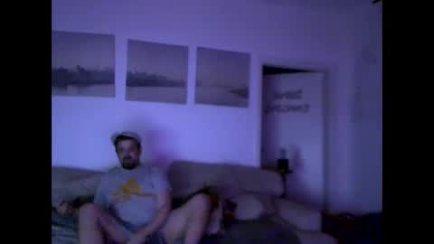 Snapshot of menace2dennis chatting on 04-11-26, 10:47 Dennis2Menace online show from 04-11-26, 10:47