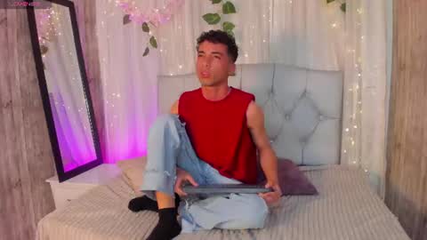Mency online show from 07-14-26, 04:23