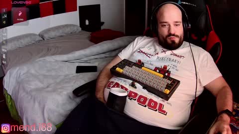 menditeta online show from 12-19-24, 03:07