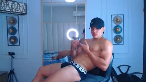 Tony and David online show from 02-11-26, 01:43