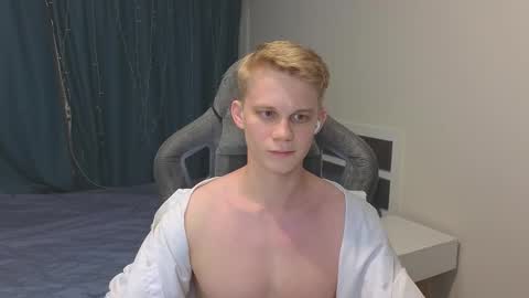 Mickey online show from 12-04-25, 09:01