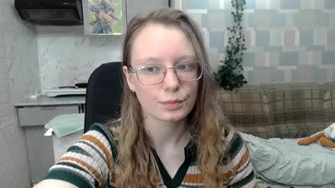 Snapshot of meowcr chatting on 09-15-25, 05:02 meowcr online show from 09-15-25, 05:02