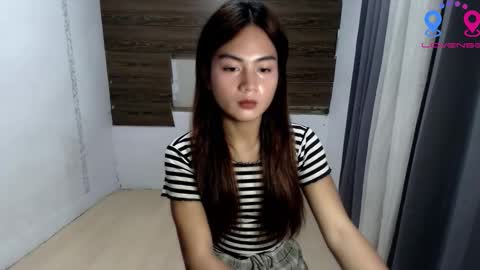 meowki_totot online show from 11-17-25, 06:14