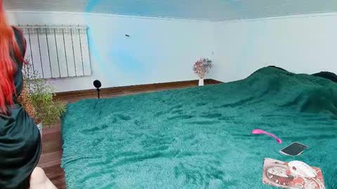 meowroslava online show from 11-18-25, 09:03