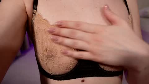 meowwmee online show from 04-04-26, 11:29