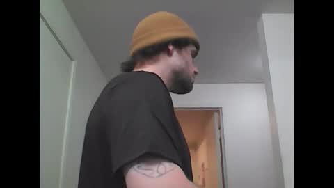 Snapshot of meowzers777 chatting on 10-22-25, 07:52 meowzers777 online show from 10-22-25, 07:52