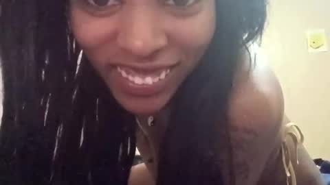 mercedesmakesyoucum6999 online show from 01-06-26, 06:06