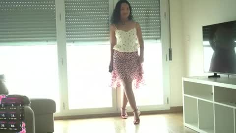 Snapshot of mercedesss_8 chatting on 05-02-26, 10:31 Next show on 03 Dec online show from 05-02-26, 10:31