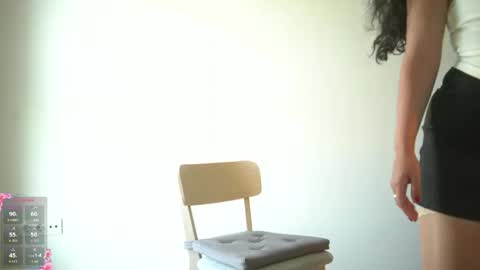 Snapshot of mercedesss_8 chatting on 05-05-26, 01:52 Next show on 03 Dec online show from 05-05-26, 01:52