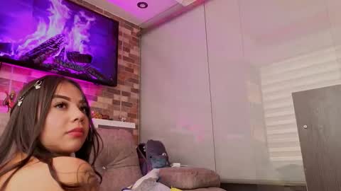 meredith_spencer online show from 10-10-25, 05:45