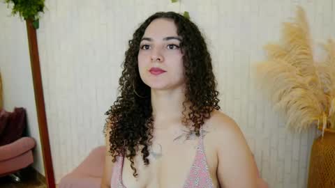 Snapshot of merida_bell18 chatting on 09-13-25, 11:26 Merida Bell online show from 09-13-25, 11:26