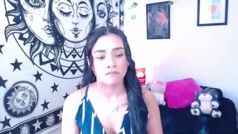 Snapshot of merilynwhithe_ chatting on 10-29-25, 08:10 Merilyn online show from 10-29-25, 08:10