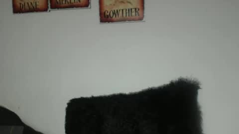 Snapshot of merlina_t chatting on 05-05-26, 09:56 merlina_t online show from 05-05-26, 09:56