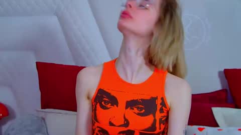 Snapshot of merlinmeyer chatting on 02-28-26, 06:25 Merlin online show from 02-28-26, 06:25