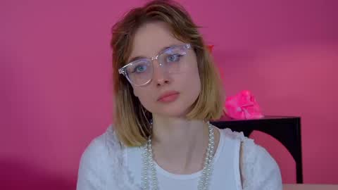 Merlin online show from 03-22-26, 06:33