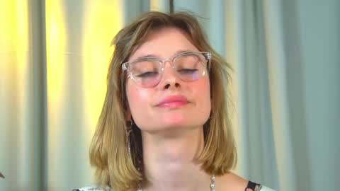 Merlin online show from 04-11-26, 06:34