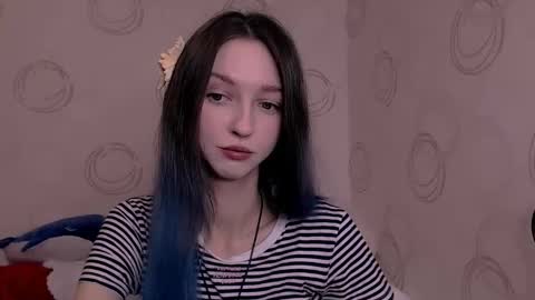 Snapshot of mermaidvibestides chatting on 11-09-25, 09:24 mermaidvibestides online show from 11-09-25, 09:24