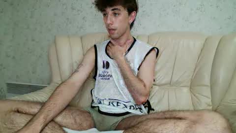 Snapshot of merry_mark chatting on 10-11-25, 05:44 Mark online show from 10-11-25, 05:44