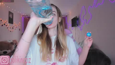 Sara online show from 04-02-26, 02:26