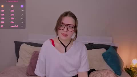 Marie online show from 02-05-26, 04:17