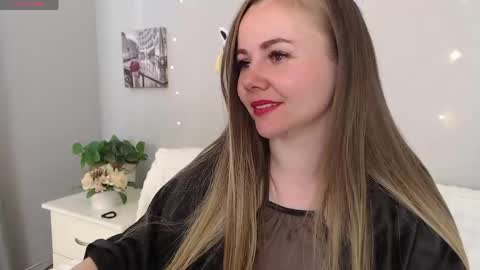 Snapshot of merycheris chatting on 05-06-26, 02:11 Mery online show from 05-06-26, 02:11
