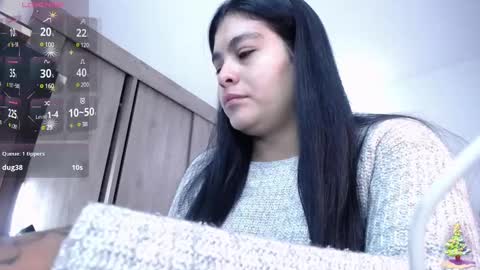 Snapshot of merylintiwg01 chatting on 01-02-25, 01:06 M online show from 01-02-25, 01:06