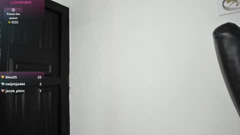 Mery Summer online show from 01-10-25, 01:21