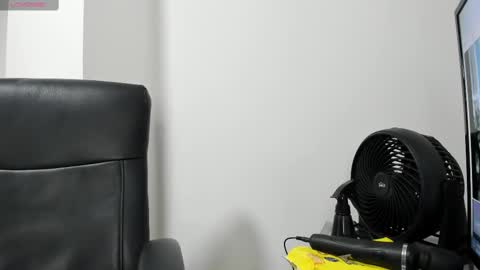 Mery Summer online show from 02-25-25, 01:09