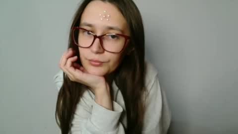 Snapshot of mesmerizing_hypn0_goddess chatting on 10-22-25, 07:46 Jessica online show from 10-22-25, 07:46