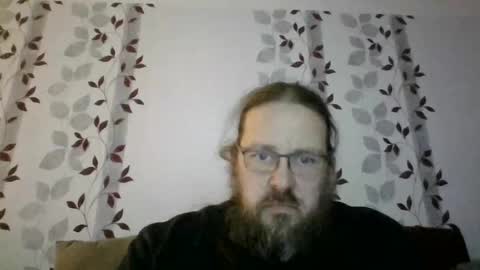 Snapshot of metallbuddy chatting on 12-08-24, 07:54 ask me online show from 12-08-24, 07:54