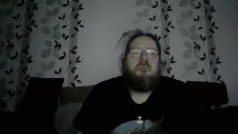 Snapshot of metallbuddy chatting on 01-09-25, 07:21 ask me online show from 01-09-25, 07:21