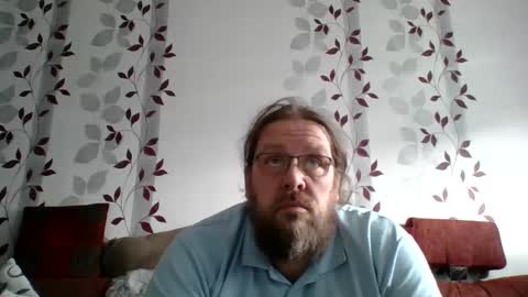 Snapshot of metallbuddy chatting on 01-13-25, 09:19 ask me online show from 01-13-25, 09:19