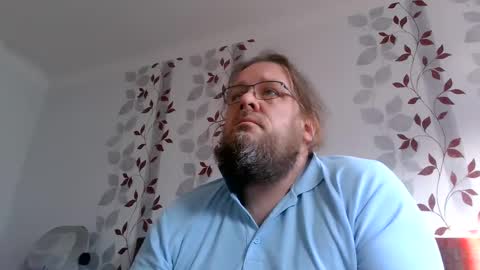 Snapshot of metallbuddy chatting on 01-20-25, 09:13 ask me online show from 01-20-25, 09:13