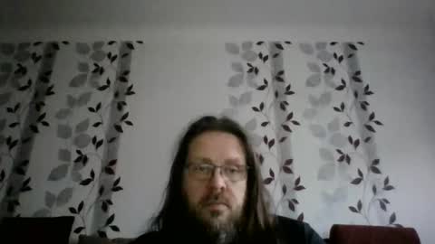 Snapshot of metallbuddy chatting on 02-09-25, 04:07 ask me online show from 02-09-25, 04:07