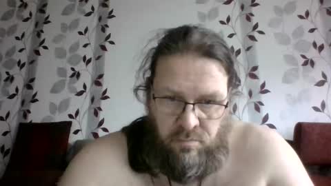 Snapshot of metallbuddy chatting on 02-10-25, 11:04 ask me online show from 02-10-25, 11:04