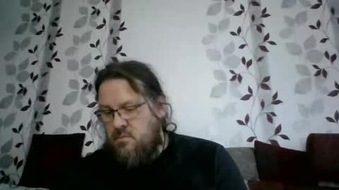 Snapshot of metallbuddy chatting on 02-11-25, 07:02 ask me online show from 02-11-25, 07:02