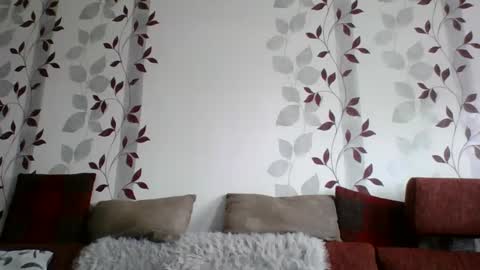 Snapshot of metallbuddy chatting on 02-11-25, 10:04 ask me online show from 02-11-25, 10:04