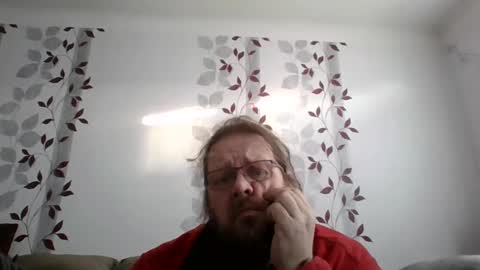 Snapshot of metallbuddy chatting on 02-18-25, 07:32 ask me online show from 02-18-25, 07:32